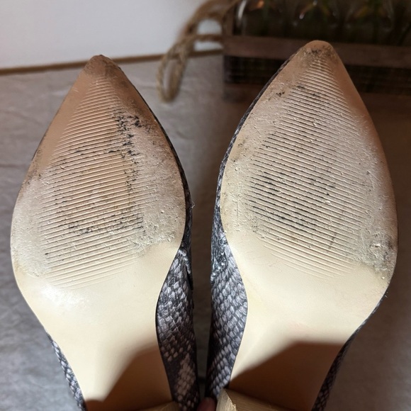 Carlos by Carlos Santana Women's Tibbie Heeled Ankle Bootie Snake Skin Size 6.5M - Picture 5 of 10